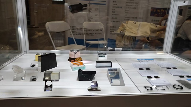 球迷体育
医疗展展品